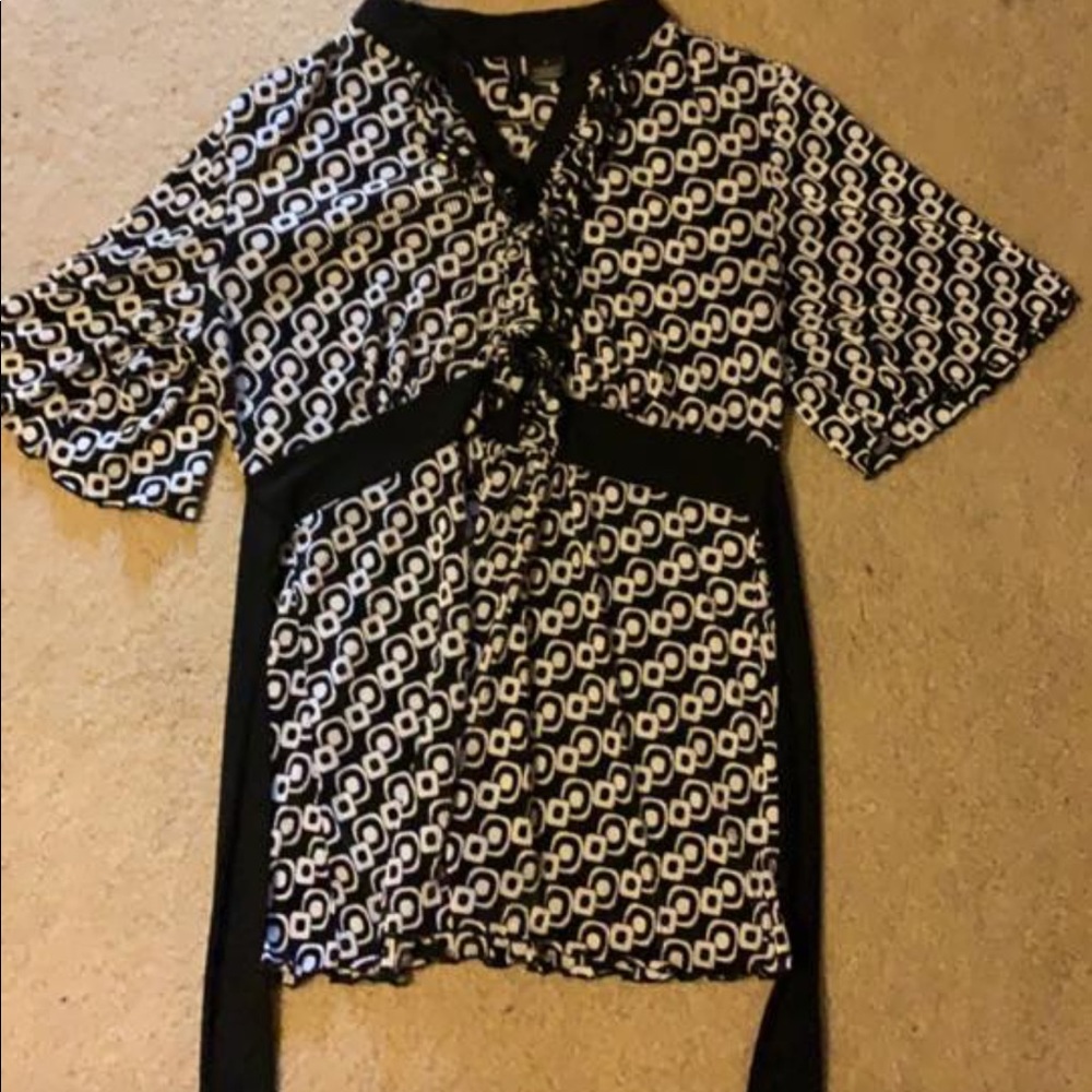 Black and white blouse